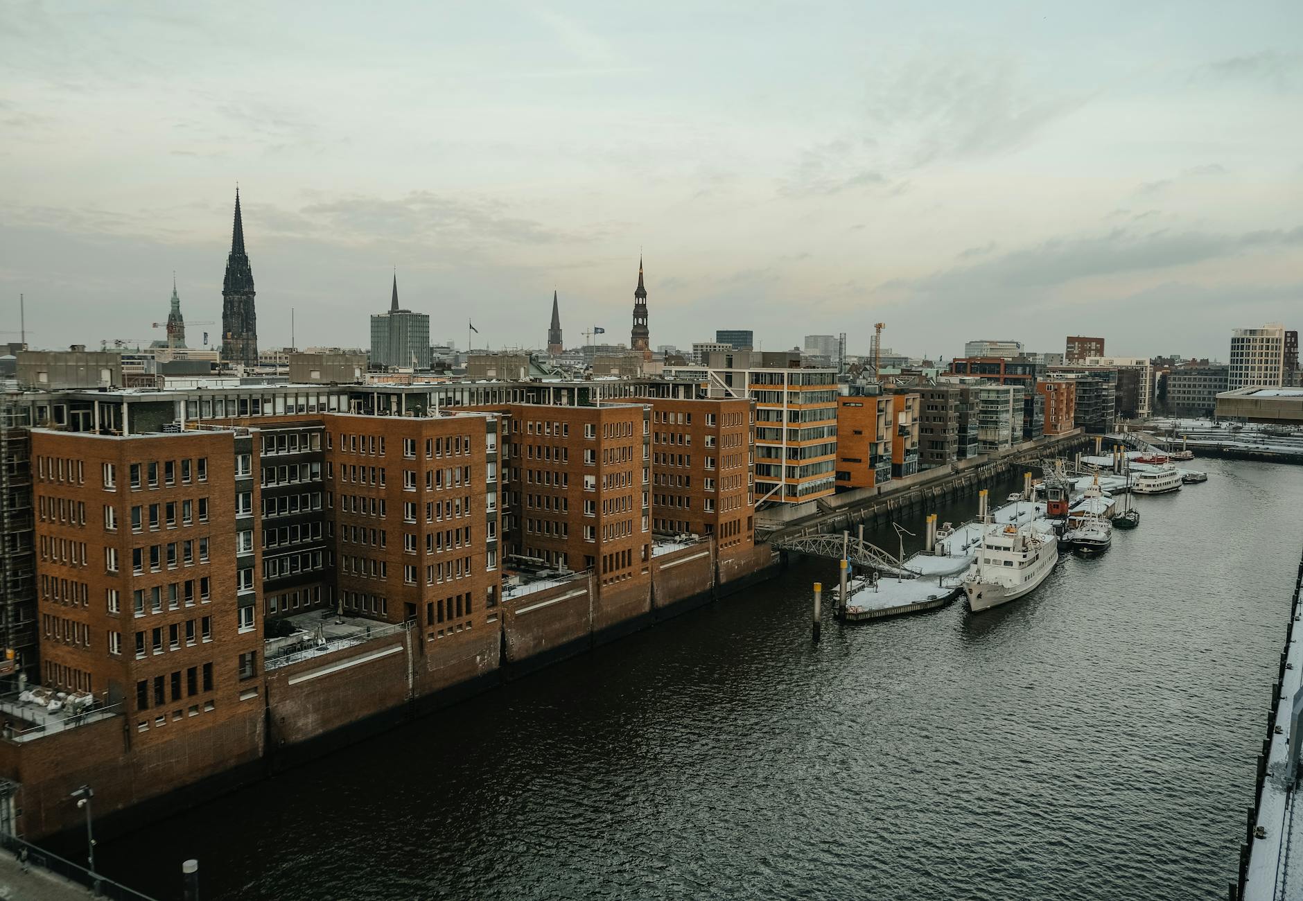 Construction activity in St. Petersburg